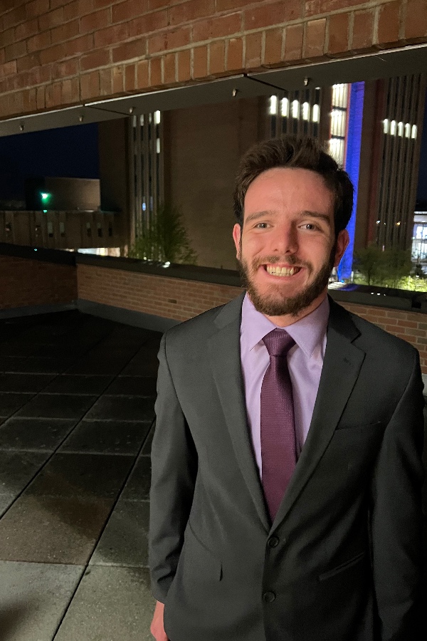 Cruise Brothers Travel Agent Ethan Alford